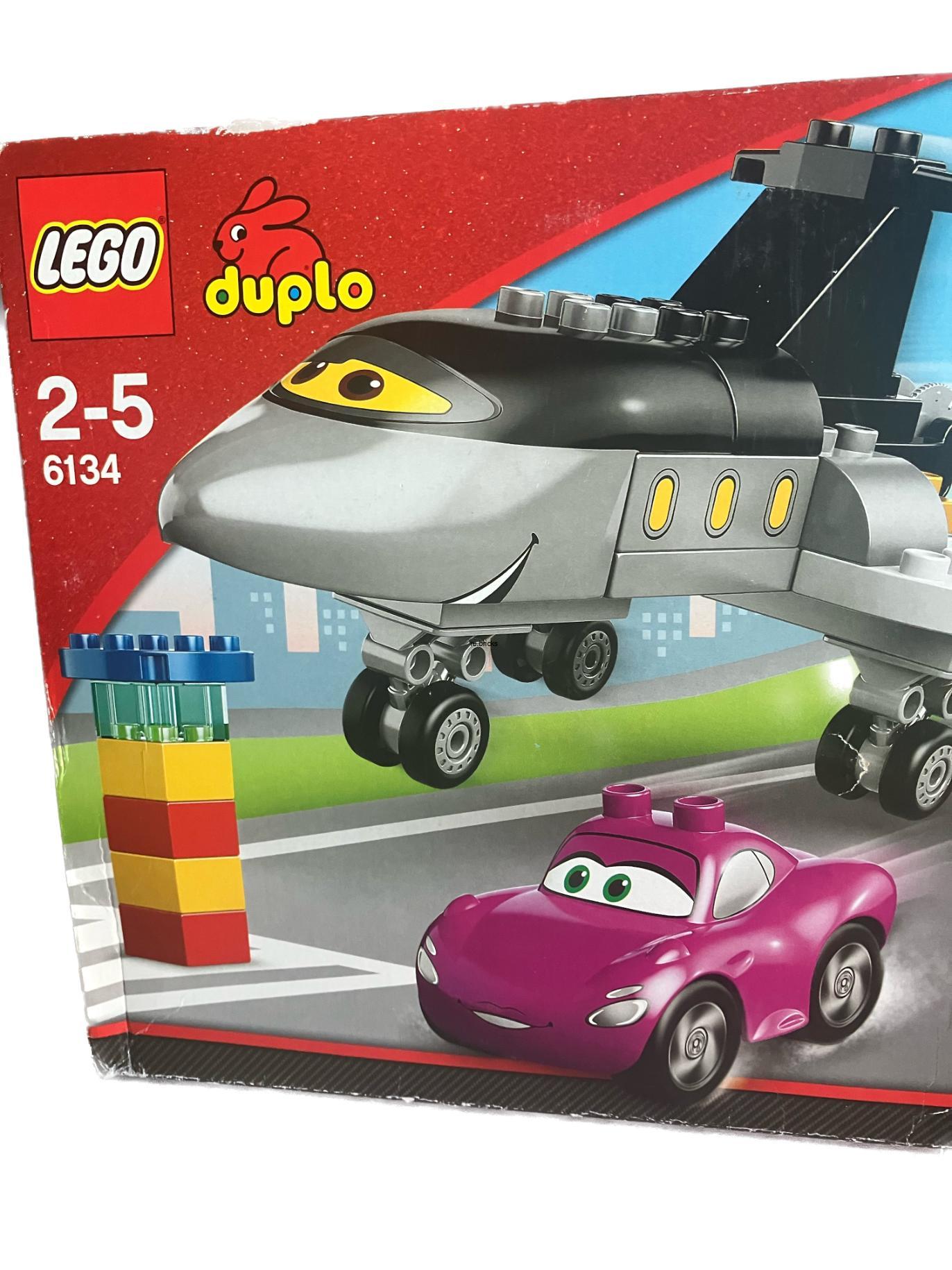 Lego Cars 6134 Tryskáč Siddeley zasahuje